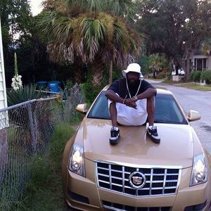 Meet your Posher, Clifford